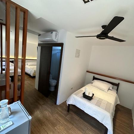 Hostel Cactus Puerto Baquerizo Moreno Zewnętrze zdjęcie
